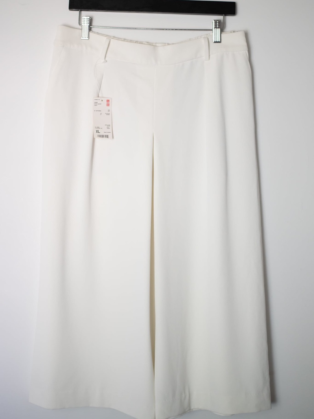 NWT Uniqlo Women's White Wide-Leg Cropped Pants
